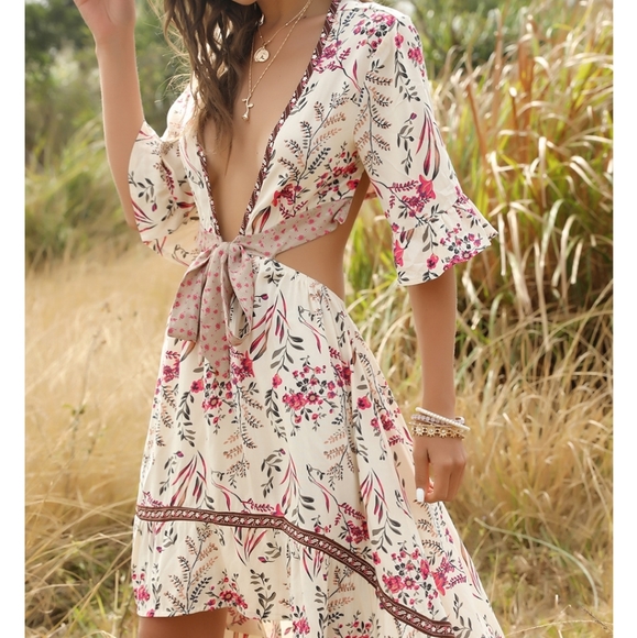 New Meadow High-Low Dress - Picture 3 of 8